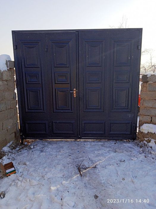 SROCHNO UY HOVLI SOTILADI LAYLAK mahalla 3 sotih  28,000 Kelishilad