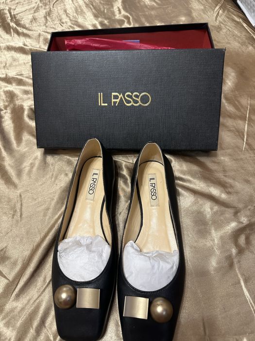 Pantofi din piele, in stare perfecta