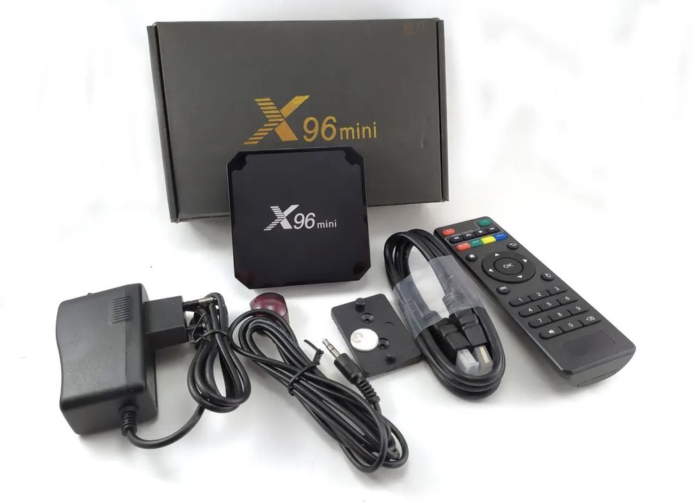 Смарт приставка Тв бокс TvBox