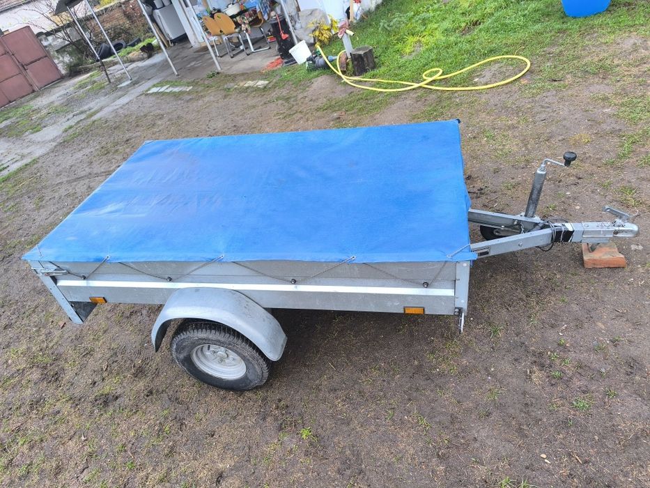 Remorca de 750kg-stare foarte bună, acte in regulă