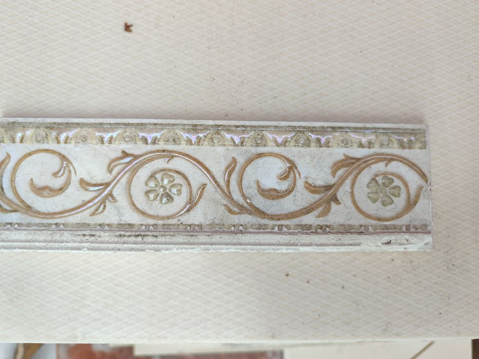 Декор для кафельной плитки