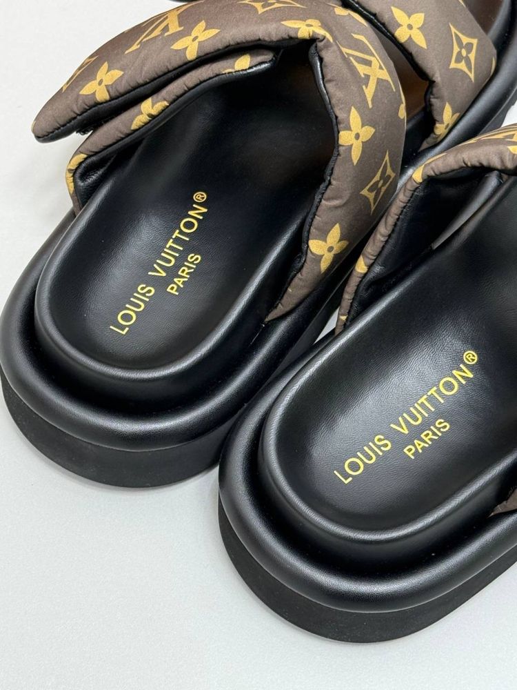 Papuci Louis Vuitton dama premium full box 31-41