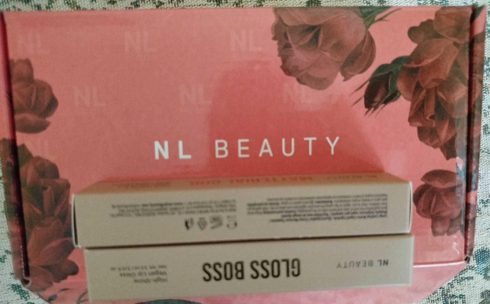 Козметика от Nl beauty