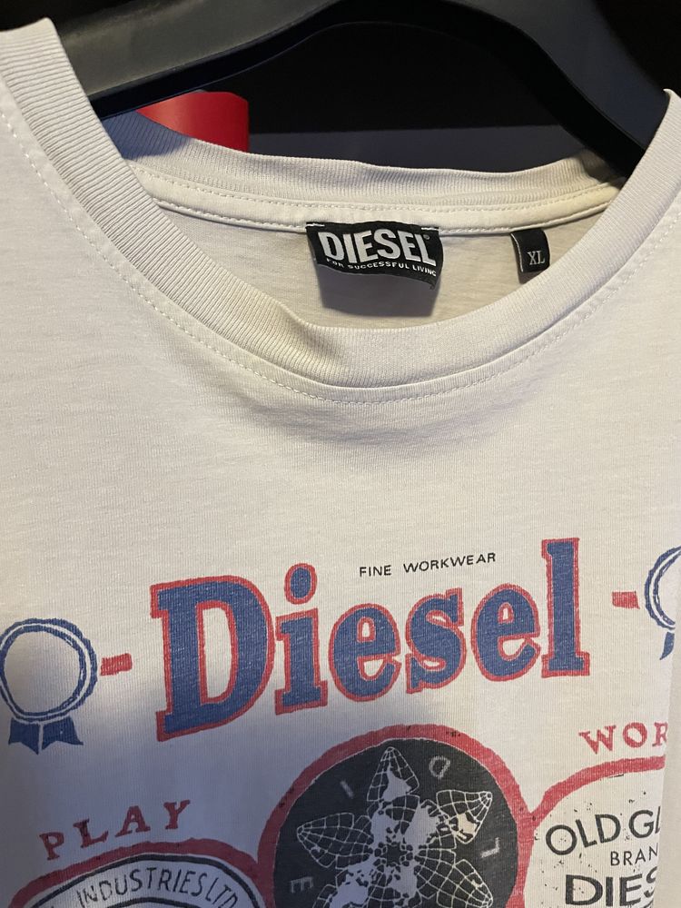 tricou diesel alb cu print