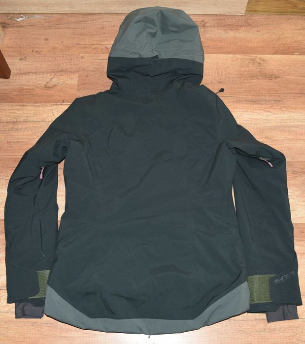 Helly Hansen ULLR дамско ски яке размер М