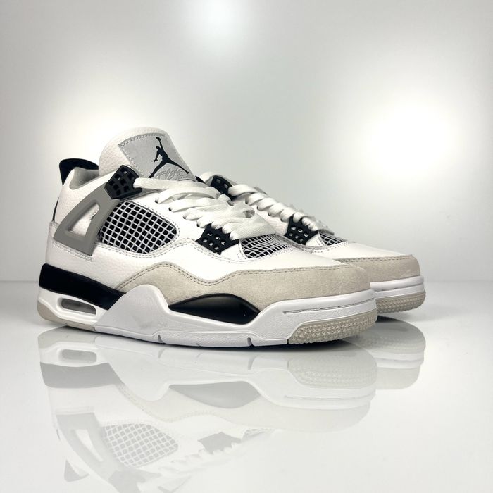 Air Jordan 4 Retro Military Black | Размери 40-46 | Нови