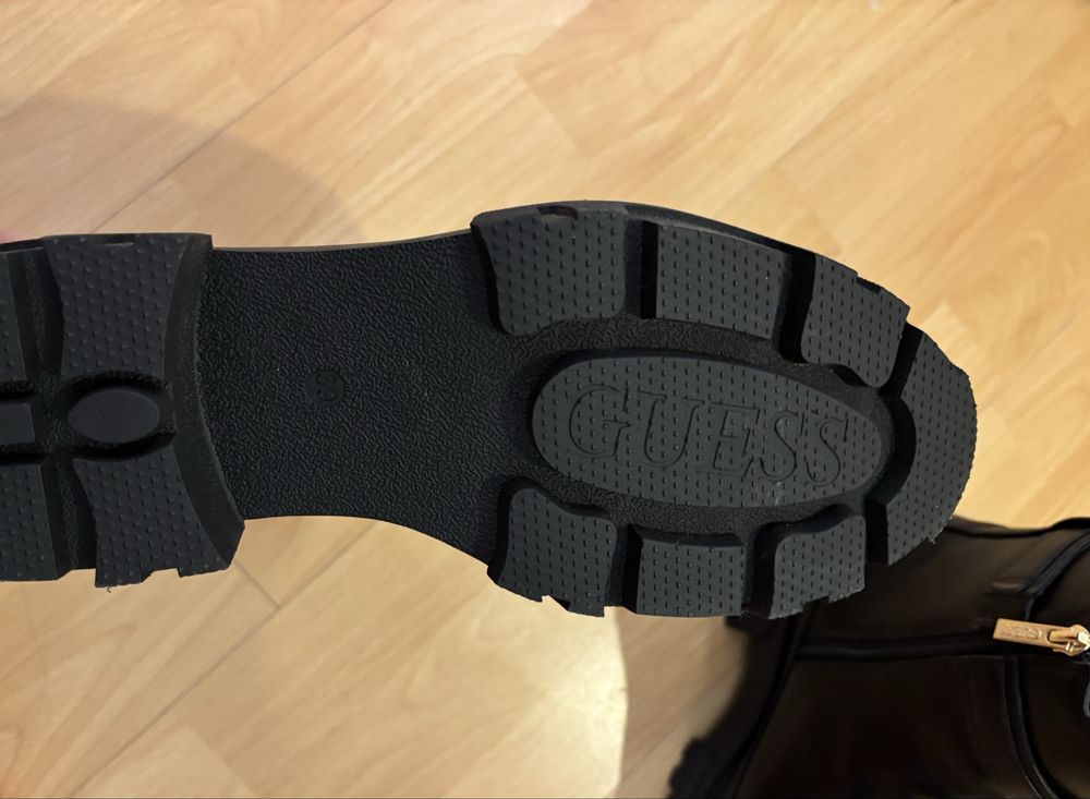 Guess Yelma дамски боти