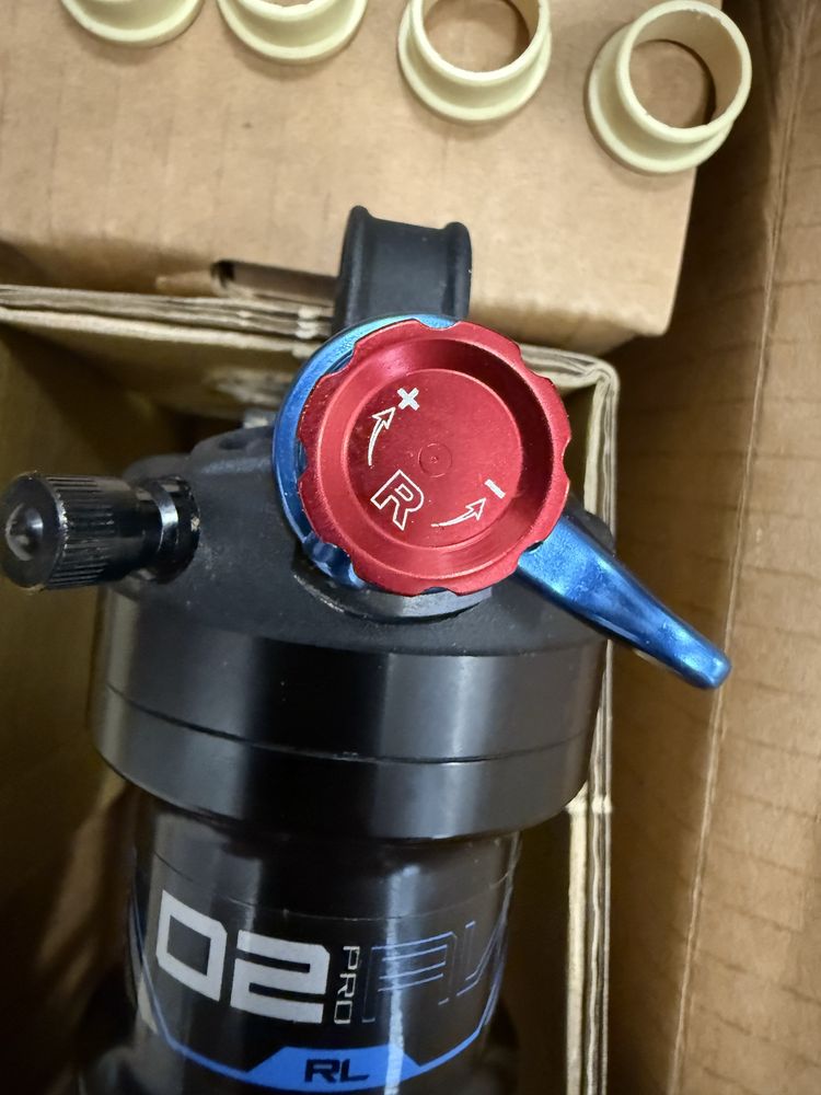 Продавам Шок X-Fusion Pro 2