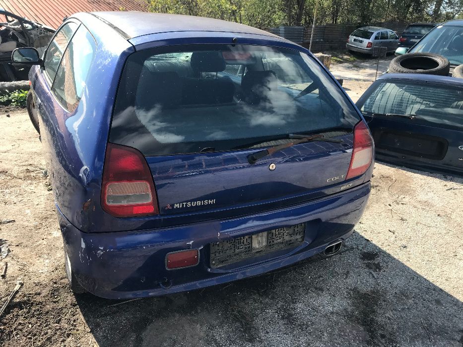 Mitsubishi Colt 1.6i 103к.с. 2000г. на части