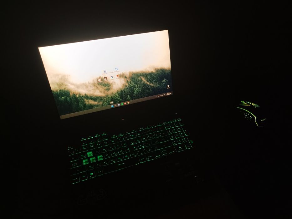 Игровои ноут Asus tuff rtx4050