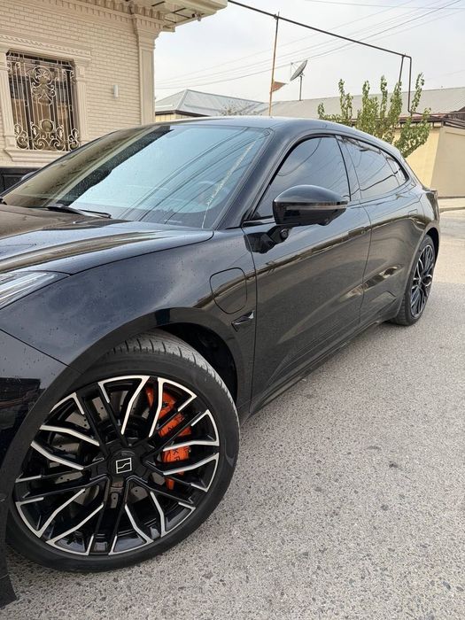 Zeekr 001 Z sport 2023