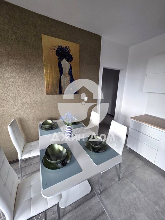 Продава се Двустаен апартамент в Свети Влас - 60 кв.м за 2000 €/кв.м - Снимка #4