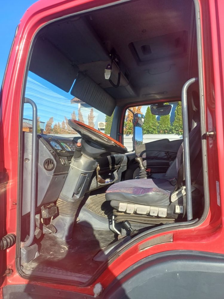 Mercedes Atego - 7.5t - basculabil in 3 parti