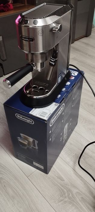 Vînd aparat cafea nou