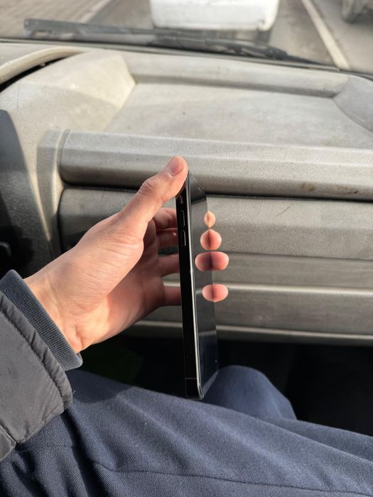 Корпус айфон 14 внутри Xr