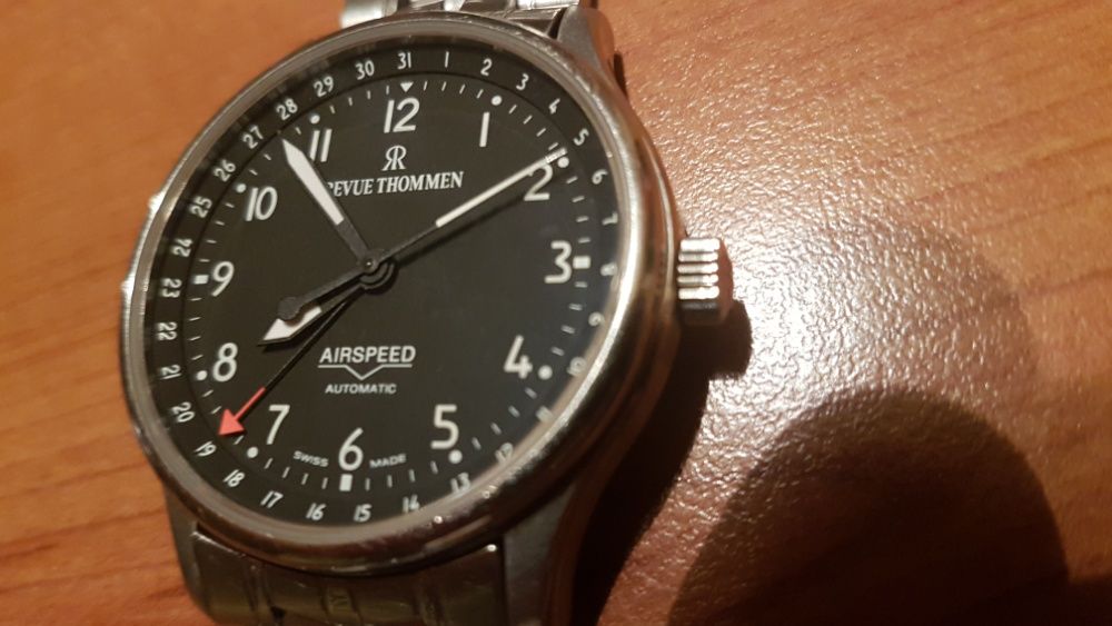 Revue Thommen Airspeed - automatic