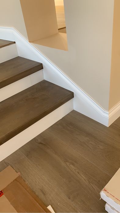 Plinta mascare țevi masa Masca calorifer mobilier birou