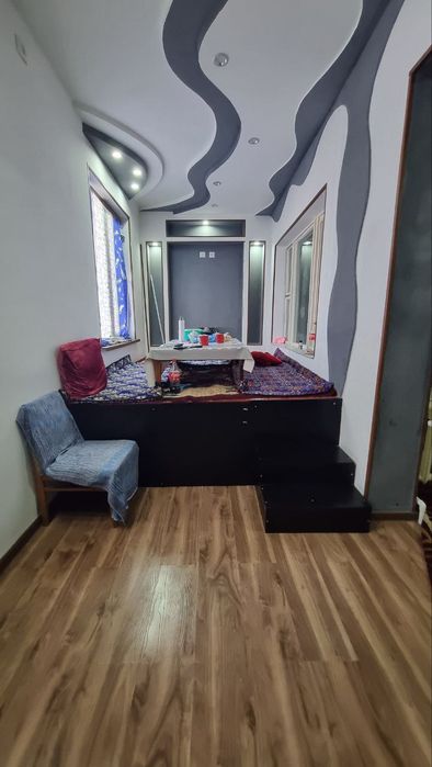 Продаю 4-х комнатную квартиру Сергели Дустлик 2