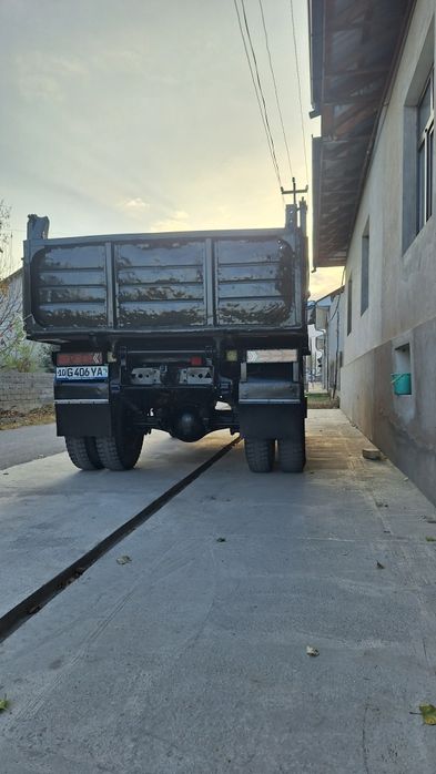 Zil samasval sotiladi xolati zor olasiz minasiz narxi 9.000 y.e