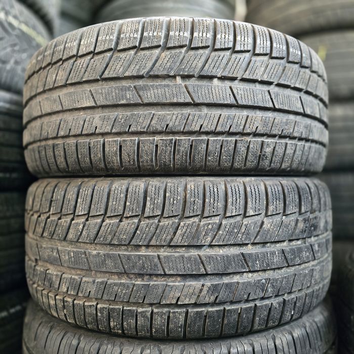 2x 235/45/18 M+S TOYO Stare excelentă