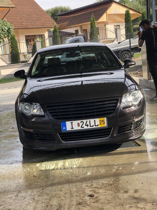 Vand PASSAT 2.0i intretinut 3500 de euro negociabil