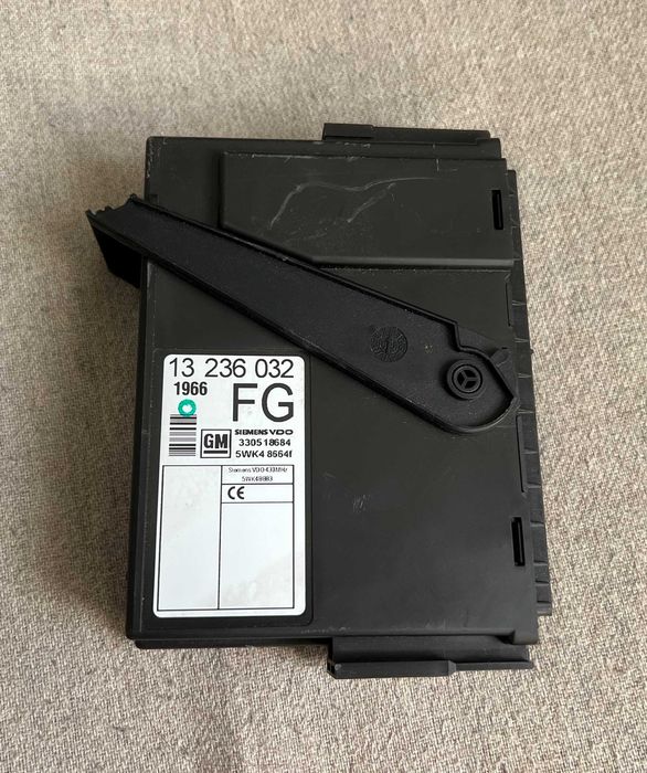 ECU Siemens VDO GM 13236032 Opel Astra H Zafira B Vectra C Signum Comb