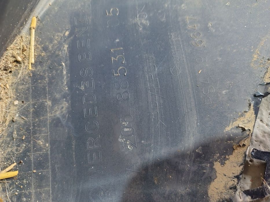 Bara fata Mercedes C-Class W206 an 2020-2023 Cod A206 885 31 05