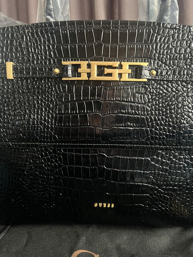 GUESS CRISTINA CROCODILE real leather.100%оригинал.Нова