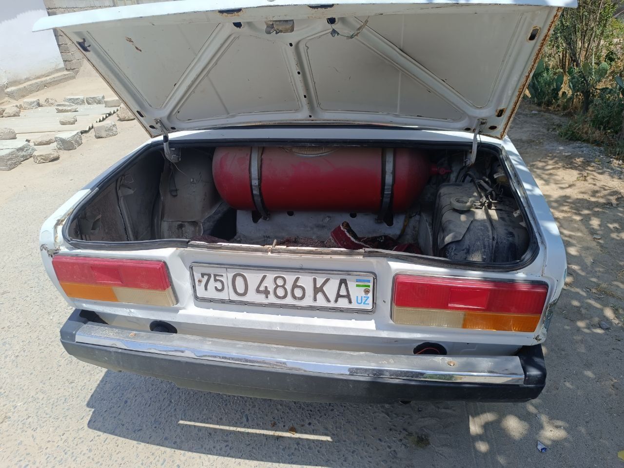 Vaz 2107 xolati chotkiy