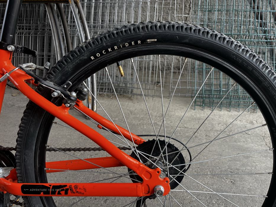 Bicicleta MTB 26 st 500 culoarea portocalie varsta 9-12 ani