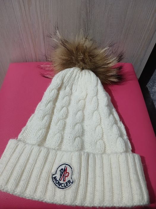 Турецкая шапка Moncler. Tureskiy shapka mocler
