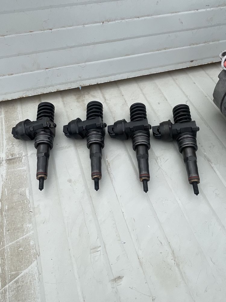 Injectoare vw/skoda/seat 1.9 105cp gama vag