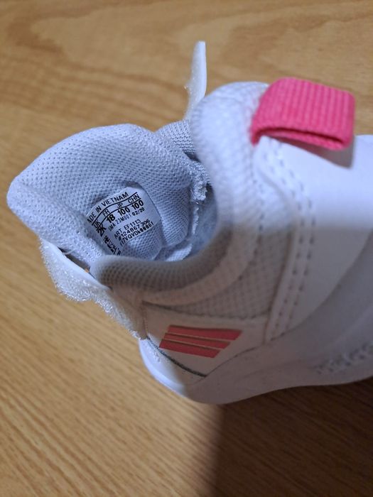 Adidași Adidas Nr 18