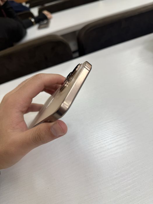 Срочно IPhone 16 pro Lla 128