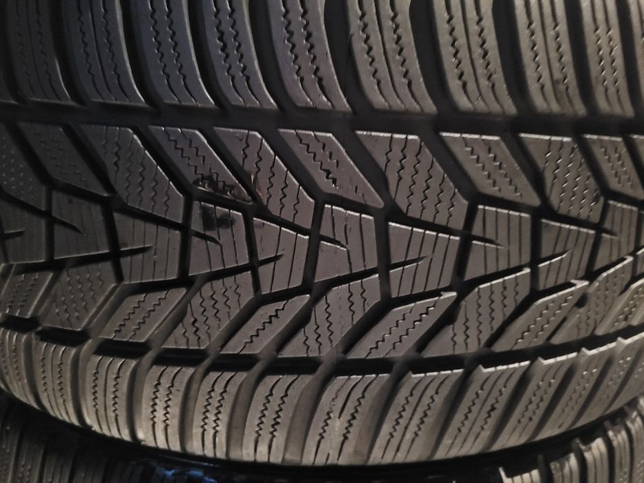 225 35 19 Anvelope de iarnă Hankook Dot  26.22