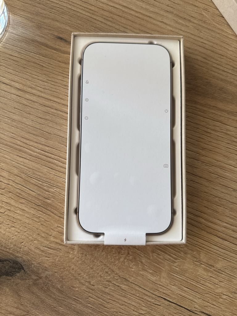 IPhone 16 pro 512 gb
