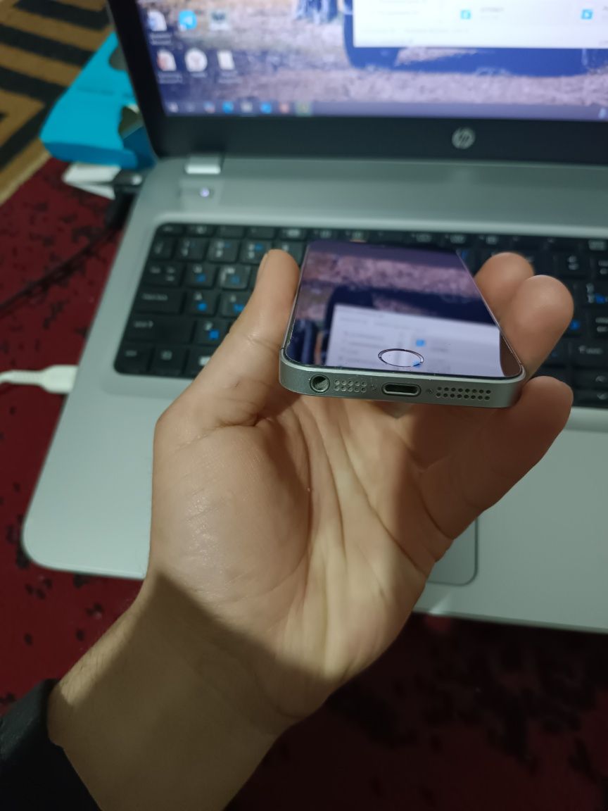 iPhone 5SE 32GB 2016