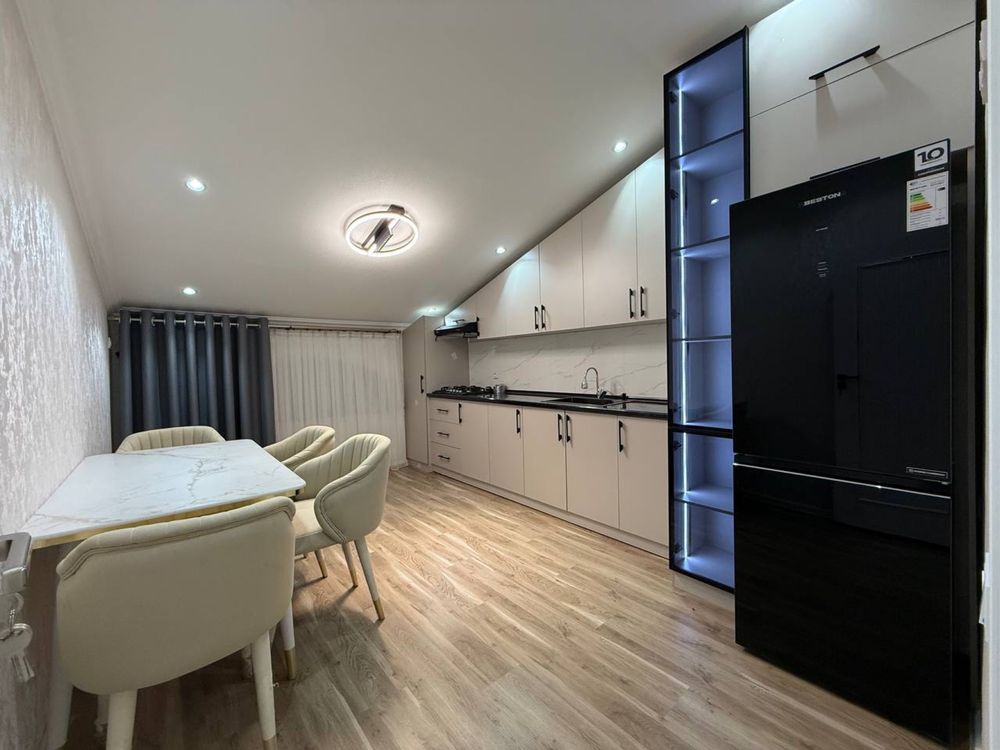 Продажа 3 комн Аэропорт 8 этаж Лифт