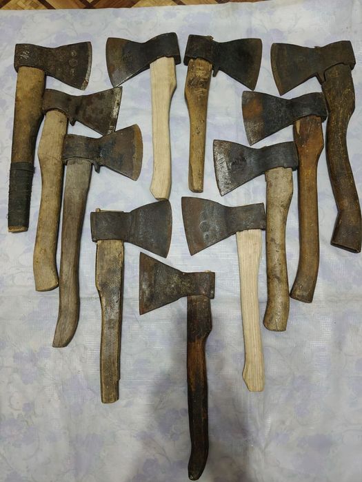 Топоры советские большие