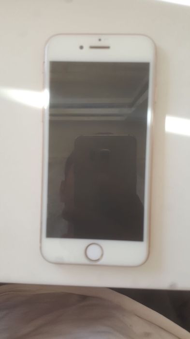 iPhon 8 sotiladi