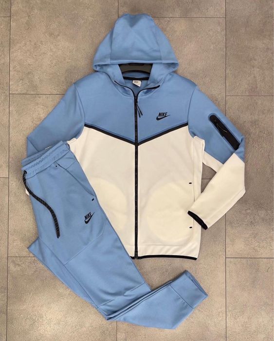 Nike tech fleece Black