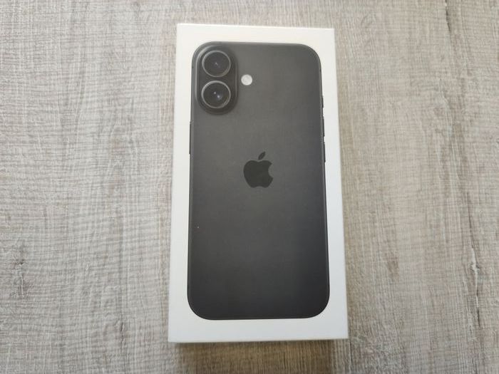НОВ! Apple iPhone 16 256GB Ultramarine   Teal  Pink Гаранция!