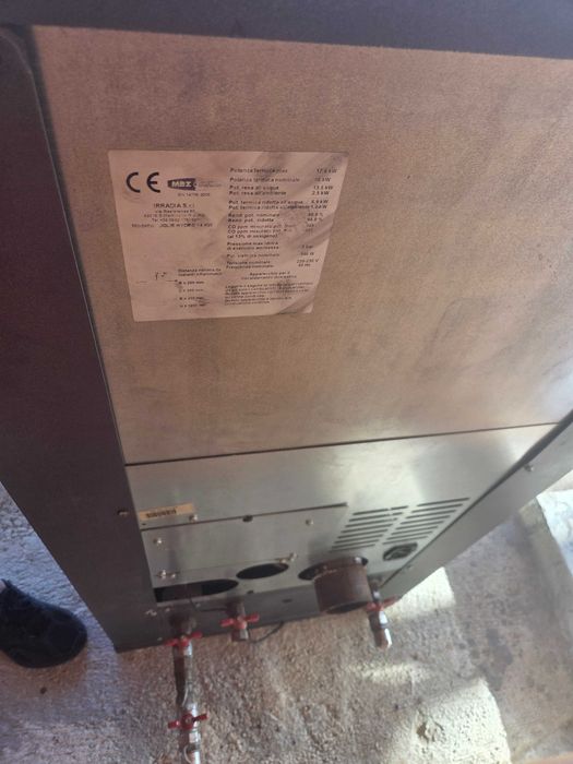 Камина на пелети с водна риза