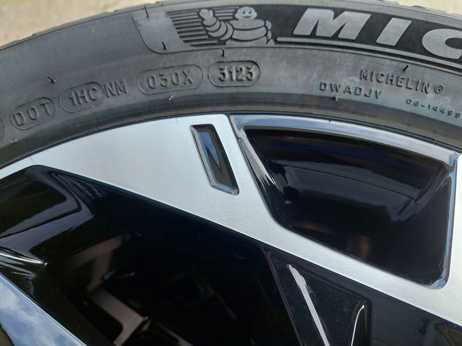 Джанти със гуми за КИА/KIA спортидж 19 цола