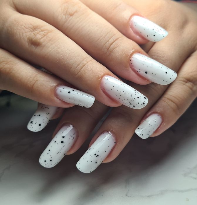 Aplic unghii cu gel