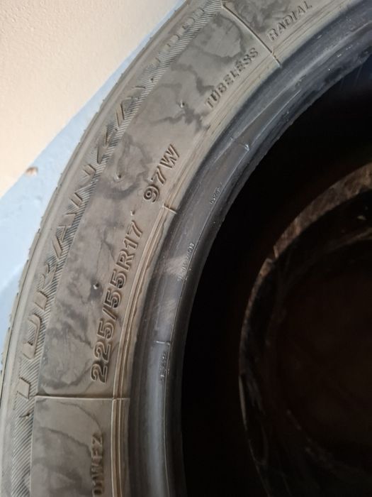 225/55/17 заводские шины Bridgestone на малибу2 .