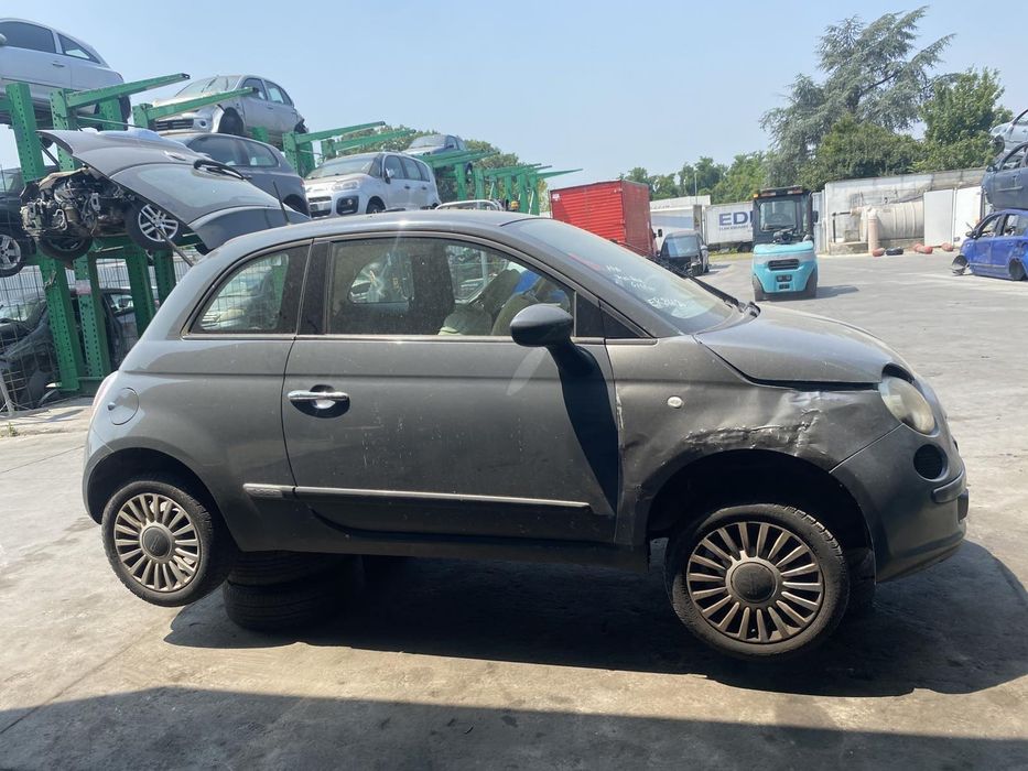 Fiat 500 1.2i НА ЧАСТИ!!!