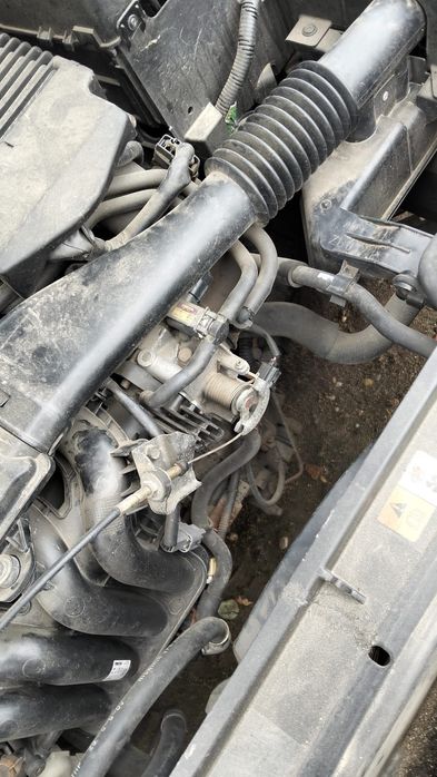 Vând Mazda 3, an 2006