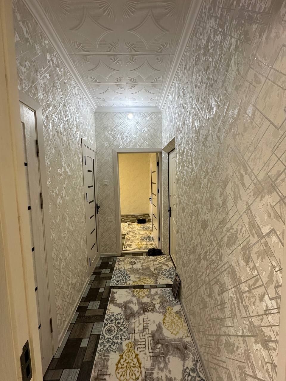 Мирабадский р-н! 2,3- комн кВ. 2-й этаж. 52м². Массив куйлюк-2.