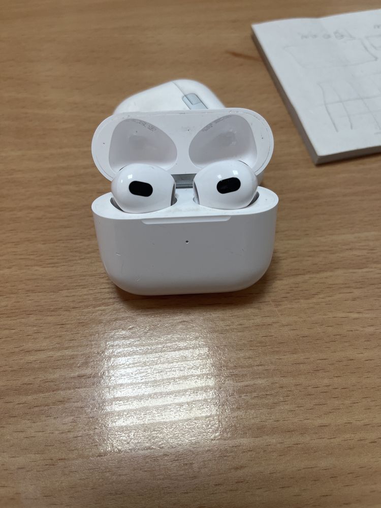 AirPods 3 торг есть